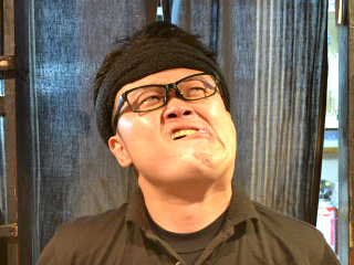 カブト揚げ よ~いどん!店主
